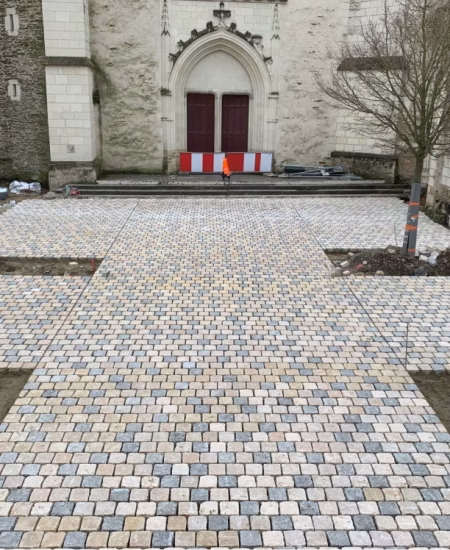 Place Chanoine Bachelot à ANGERS