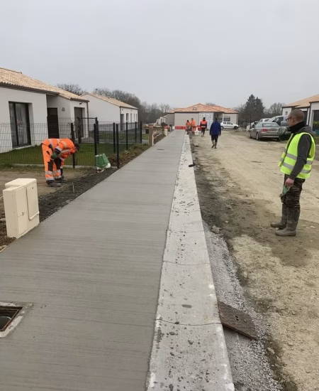 Impasse des Pommiers à SAINT COLOMBAN